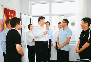 习近平：切记初心使命，推进自我革命